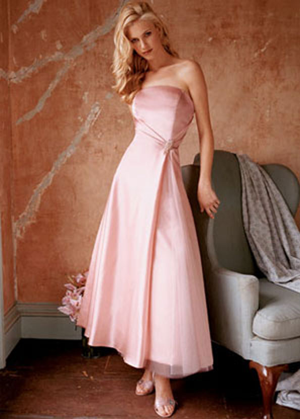 Alvina Valenta Bridesmaids and Special Occasion Dresses Style AV9526 by JLM Couture, Inc. Alvina Valenta Bridesmaids and Special Occasion Dresses Style AV9526 by JLM Couture, Inc.