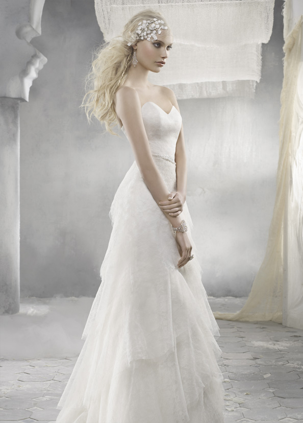 Alvina Valenta Bridal Gowns, Wedding Dresses Style AV9260 by JLM Couture, Inc. Alvina Valenta Bridal Gowns, Wedding Dresses Style AV9260 by JLM Couture, Inc.