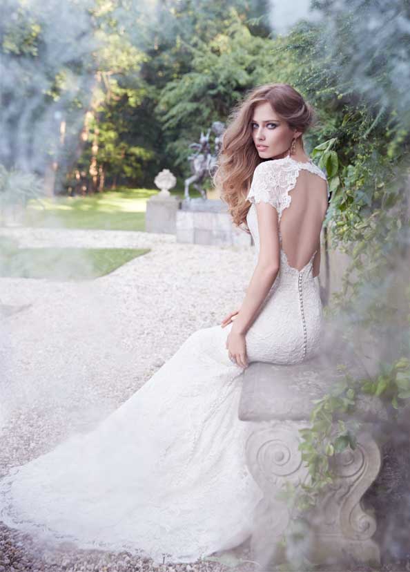 Alvina Valenta Bridal Gowns, Wedding Dresses Style AV9358 by JLM Couture, Inc. Alvina Valenta Bridal Gowns, Wedding Dresses Style AV9358 by JLM Couture, Inc.