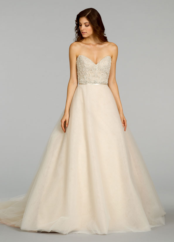 Alvina Valenta Bridal Gowns, Wedding Dresses Style AV9401 by JLM Couture, Inc. Alvina Valenta Bridal Gowns, Wedding Dresses Style AV9401 by JLM Couture, Inc.