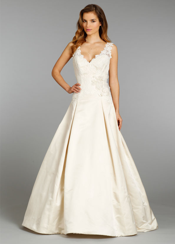 Alvina Valenta Bridal Gowns, Wedding Dresses Style AV9357 by JLM Couture, Inc. Alvina Valenta Bridal Gowns, Wedding Dresses Style AV9357 by JLM Couture, Inc.
