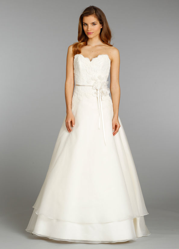Alvina Valenta Bridal Gowns, Wedding Dresses Style AV9360 by JLM Couture, Inc. Alvina Valenta Bridal Gowns, Wedding Dresses Style AV9360 by JLM Couture, Inc.