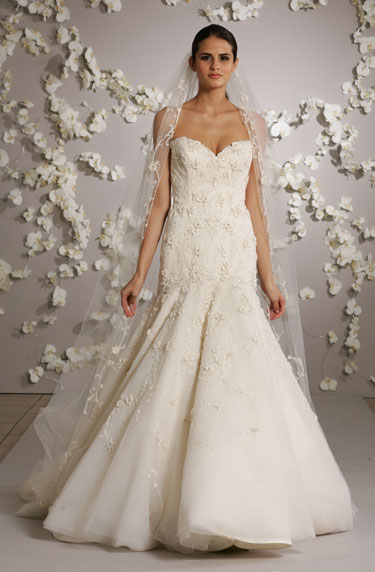 Lazaro Bridal Accessories Style L002 by JLM Couture, Inc. Lazaro Bridal Accessories Style L002 by JLM Couture, Inc.