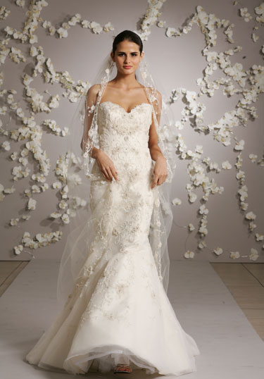Lazaro Bridal Accessories Style L003 by JLM Couture, Inc. Lazaro Bridal Accessories Style L003 by JLM Couture, Inc.