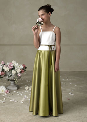 Jim Hjelm Occasions Junior Bridesmaid Gowns Style jh657 by JLM Couture, Inc. Jim Hjelm Occasions Junior Bridesmaid Gowns Style jh657 by JLM Couture, Inc.